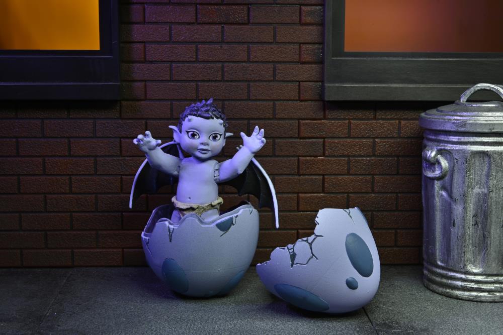 Neca - Disney's Gargoyles Ultimate - Angela - Www.Shopthatapp.ca