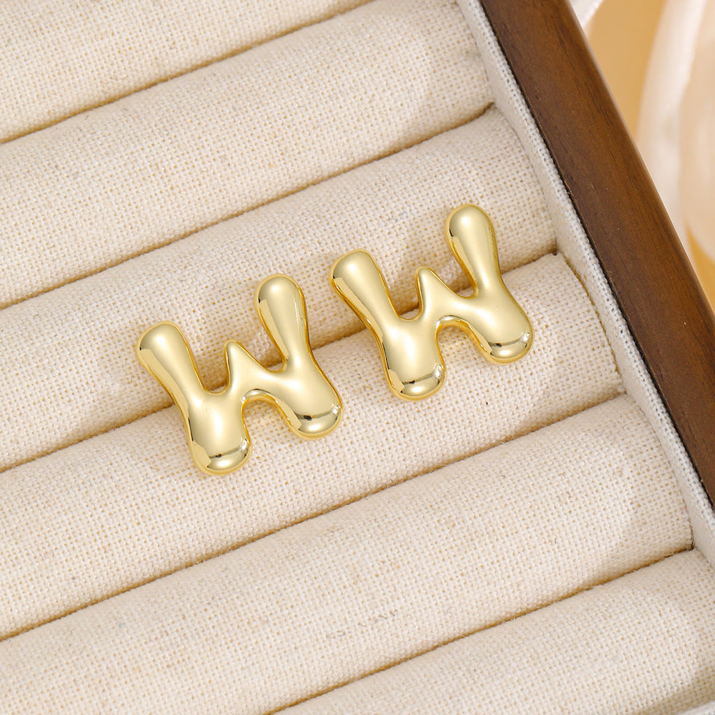 18K Gold Bubble Letter Earrings - Chic & Personalized Stud Style - Shopthatapp.ca