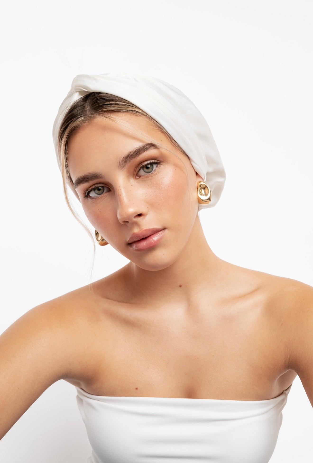 Satin Bonnet for Hair Care: Enhance Your Hair's Health and Shine - Shopthatapp.ca