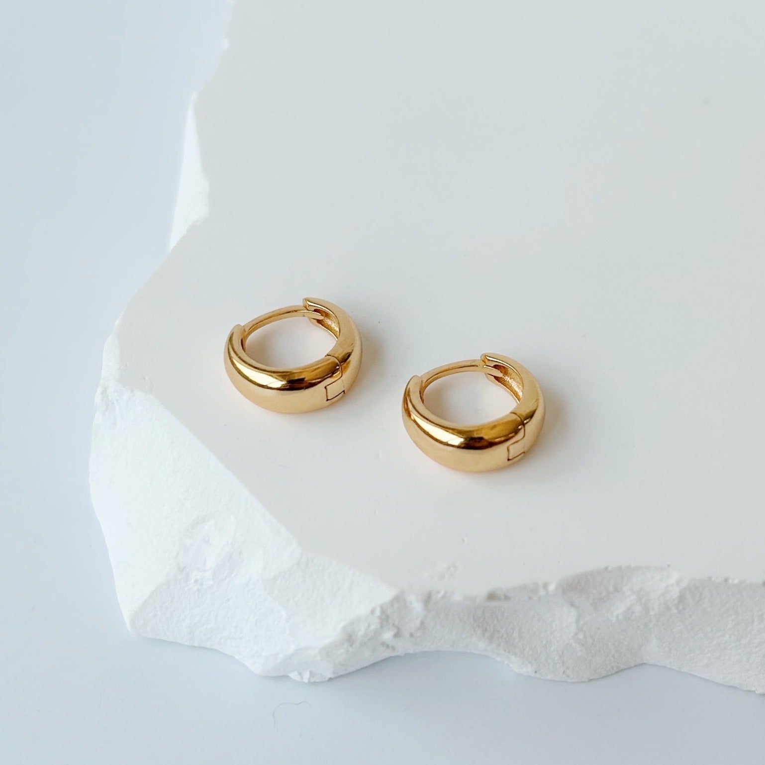 Holdo - Www.Shopthatapp.ca