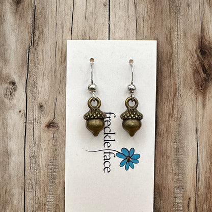 Simple Acorn Earrings – Minimalist Autumn-Inspired Earrings in Mixed Metals - Shopthatapp.ca