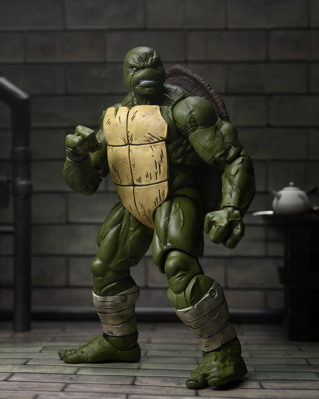 Teenage Mutant Ninja Turtles Battle Damaged Ronin - The Last Ronin - Www.Shopthatapp.ca