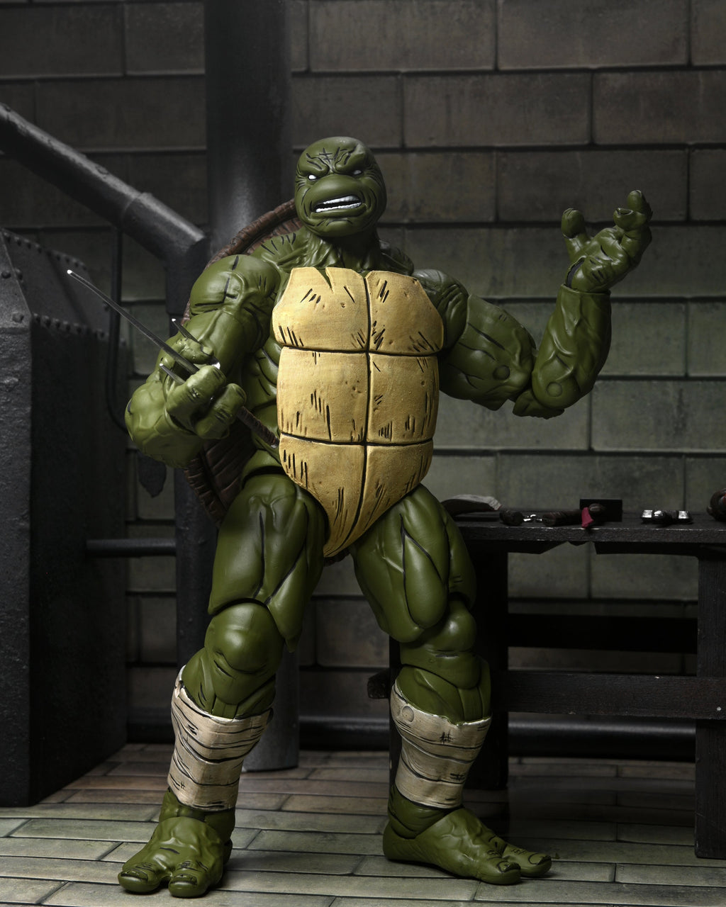 Teenage Mutant Ninja Turtles Battle Damaged Ronin - The Last Ronin - Www.Shopthatapp.ca