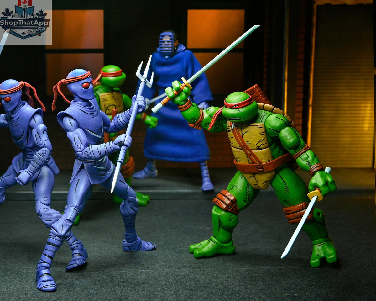 Toy Snowman Teenage Mutant Ninja Turtles Leonardo 7-inch collectible action figure from Mirage Comics, detailed and poseable.