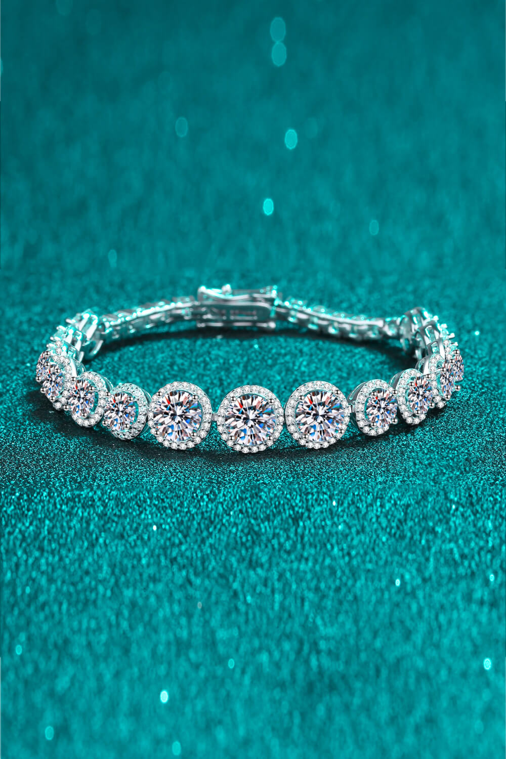 925 Sterling Silver Moissanite Bracelet with 10.4 Carat Sparkle - Shopthatapp.ca