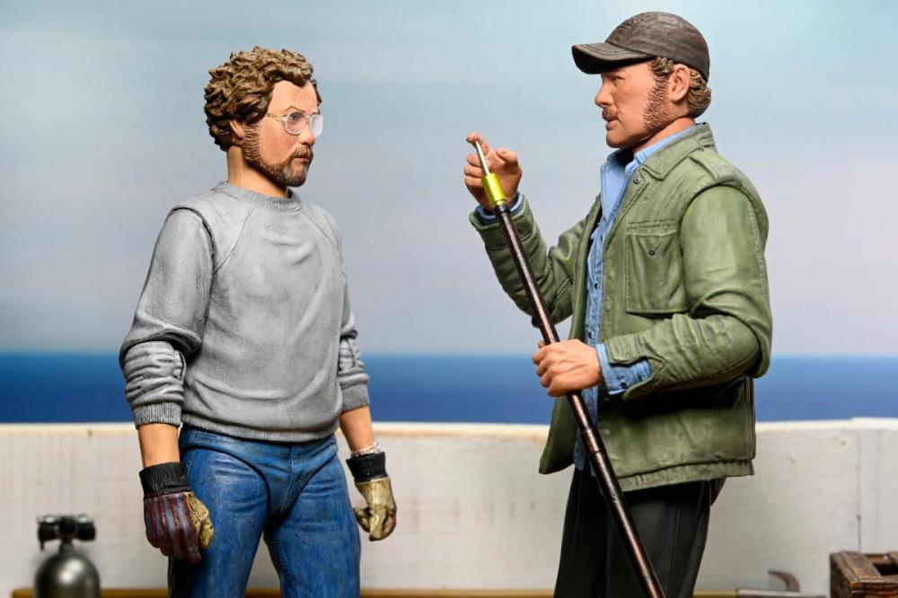 Jaws 50th Anniversary Ultimate Matt Hooper (Amity Arrival) Action Figure - Www.Shopthatapp.ca