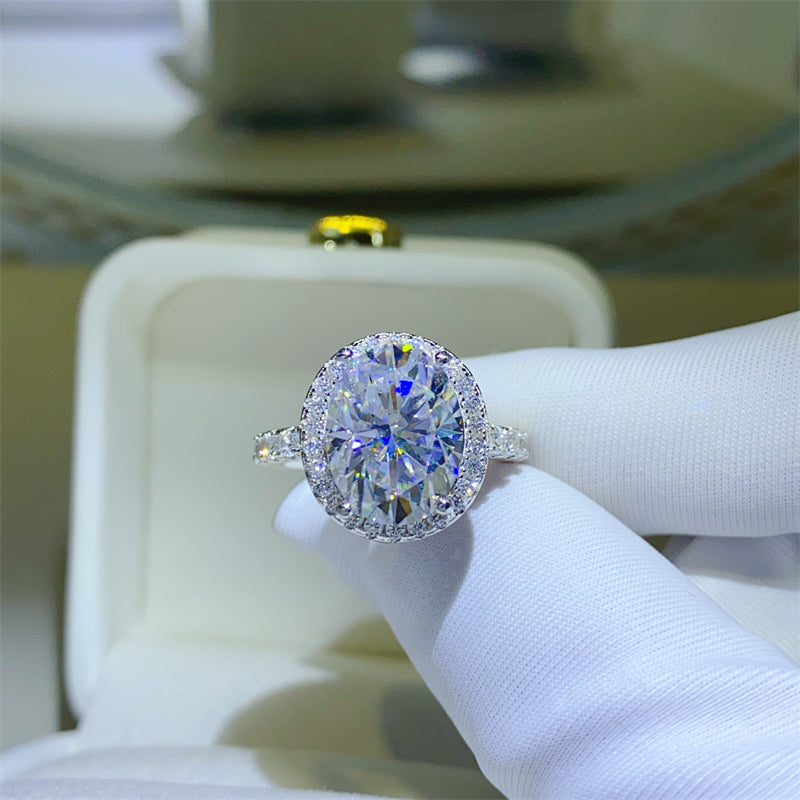 5 Carat Moissanite Ring in 925 Sterling Silver - Exquisite Elegance - Shopthatapp.ca
