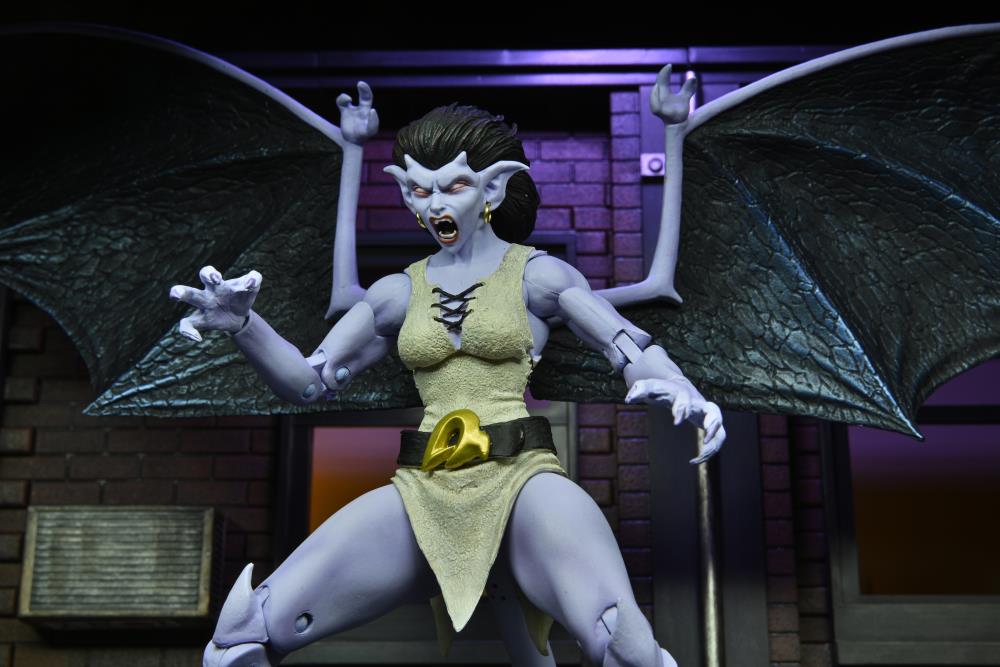 Neca - Disney's Gargoyles Ultimate - Angela - Www.Shopthatapp.ca