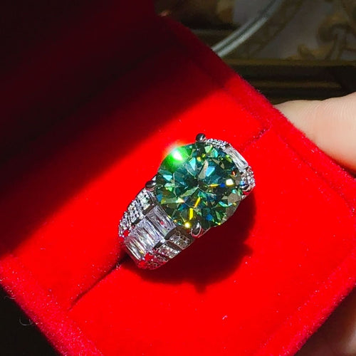 5 Carat Moissanite Ring in 925 Sterling Silver - Shopthatapp.ca