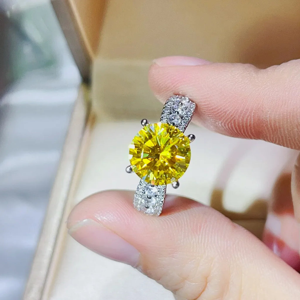 3 Carat Moissanite Ring in 925 Sterling Silver - Stunning Elegance in Fine Jewelry - Shopthatapp.ca