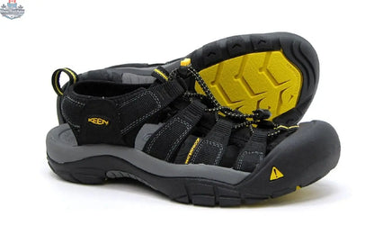 Keen Men's Newport H2 Sandals, Size US 7 - Shopthatapp.ca