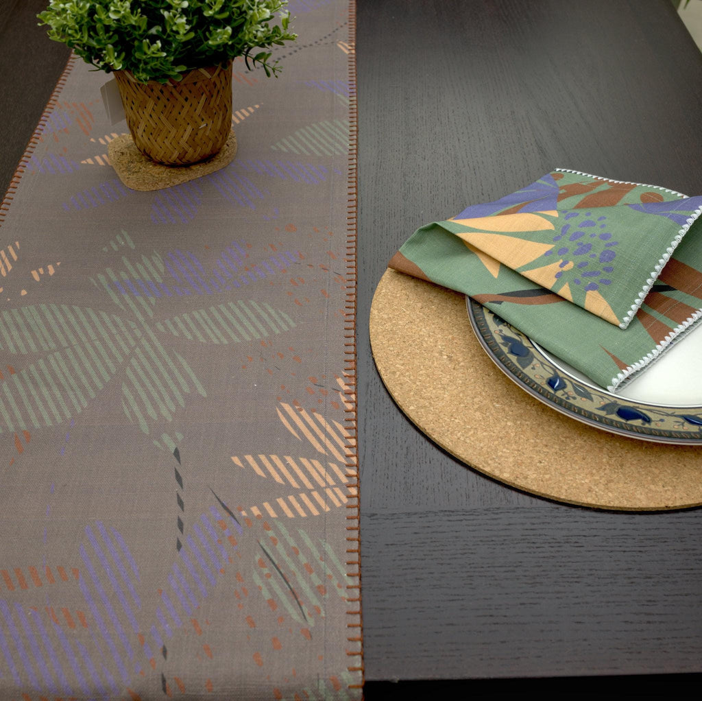 Pollen Up Floral Table Runner (3 Versions) - Shopthatapp.ca