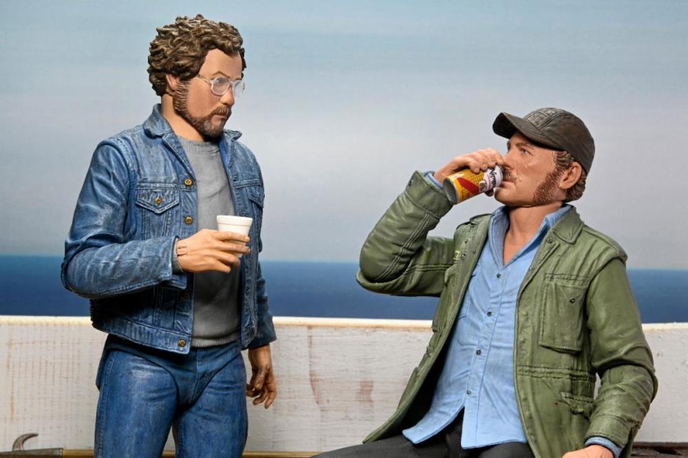 Jaws 50th Anniversary Ultimate Matt Hooper (Amity Arrival) Action Figure - Www.Shopthatapp.ca