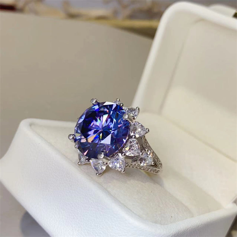 10 Carat Moissanite Ring in 925 Sterling Silver - Shopthatapp.ca