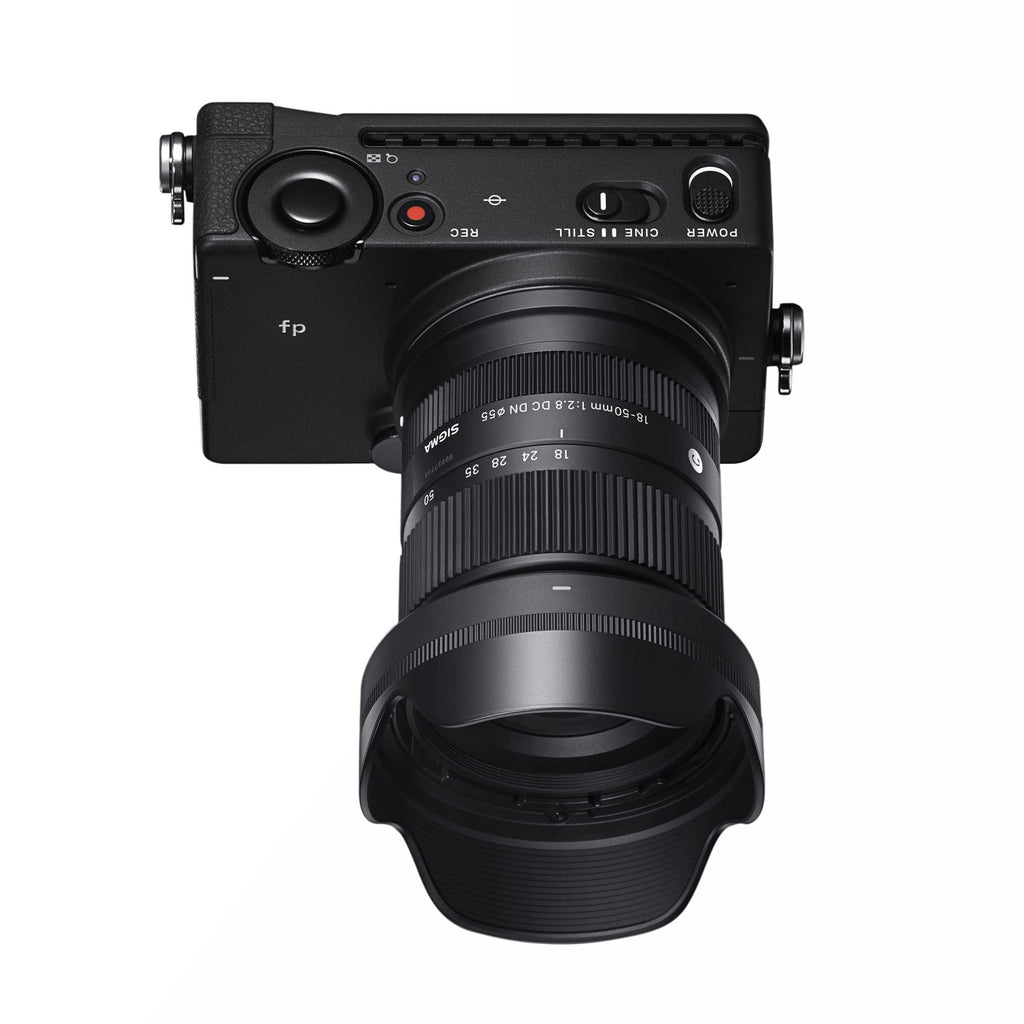 18-50mm F2.8 Lens for Sony E - DC DN Contemporary Black - Shopthatapp.ca