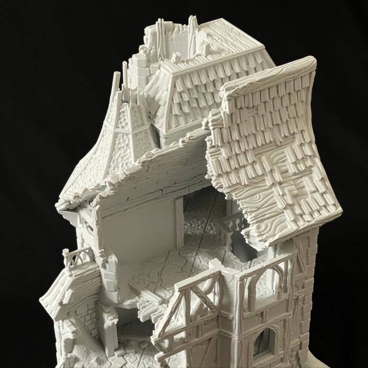 Ruined Mansion - Ruins of a Fantasy Medieval Manor - The Hamlet of Misty Hollow - Www.Shopthatapp.ca