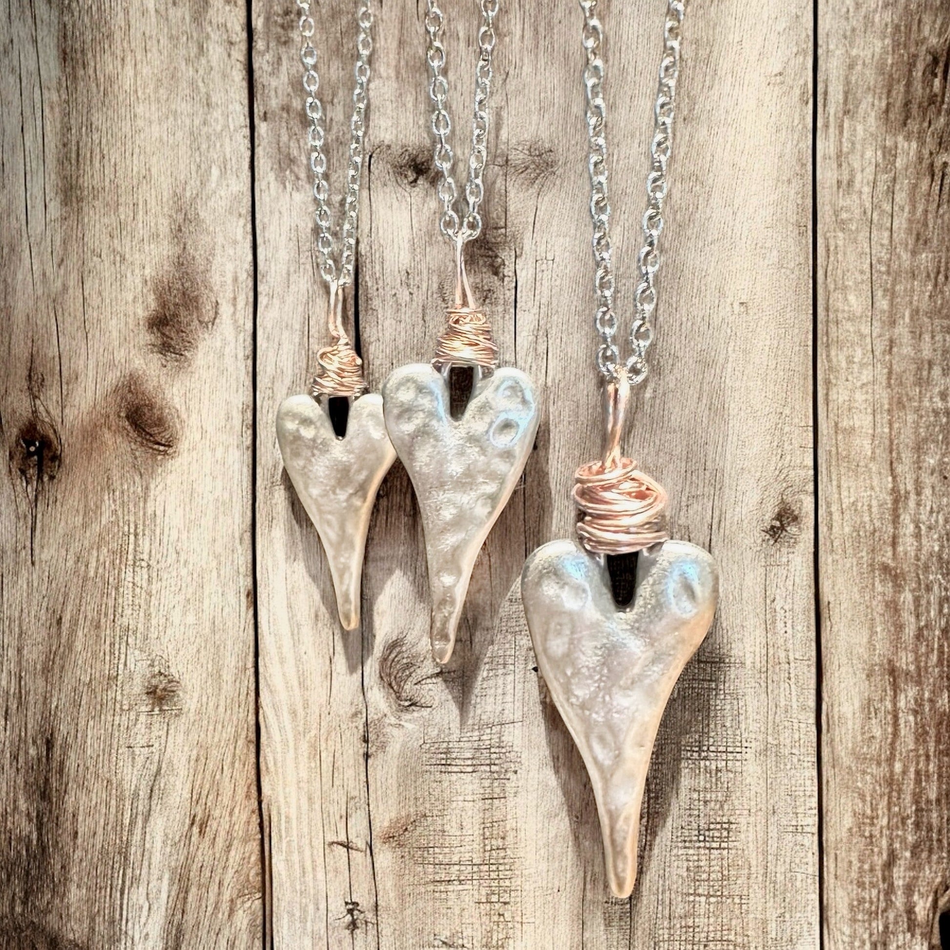 Wire Wrapped Heart Necklace - Shopthatapp.ca