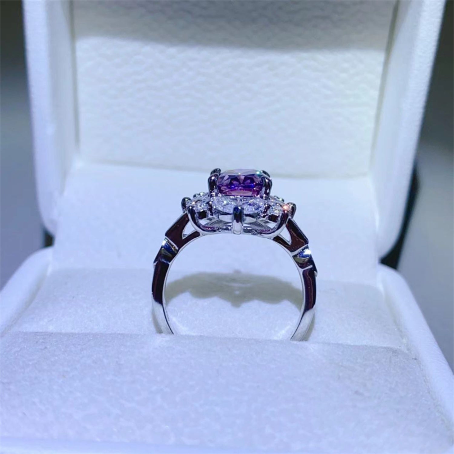 2 Carat Moissanite Ring in 925 Sterling Silver - Shopthatapp.ca