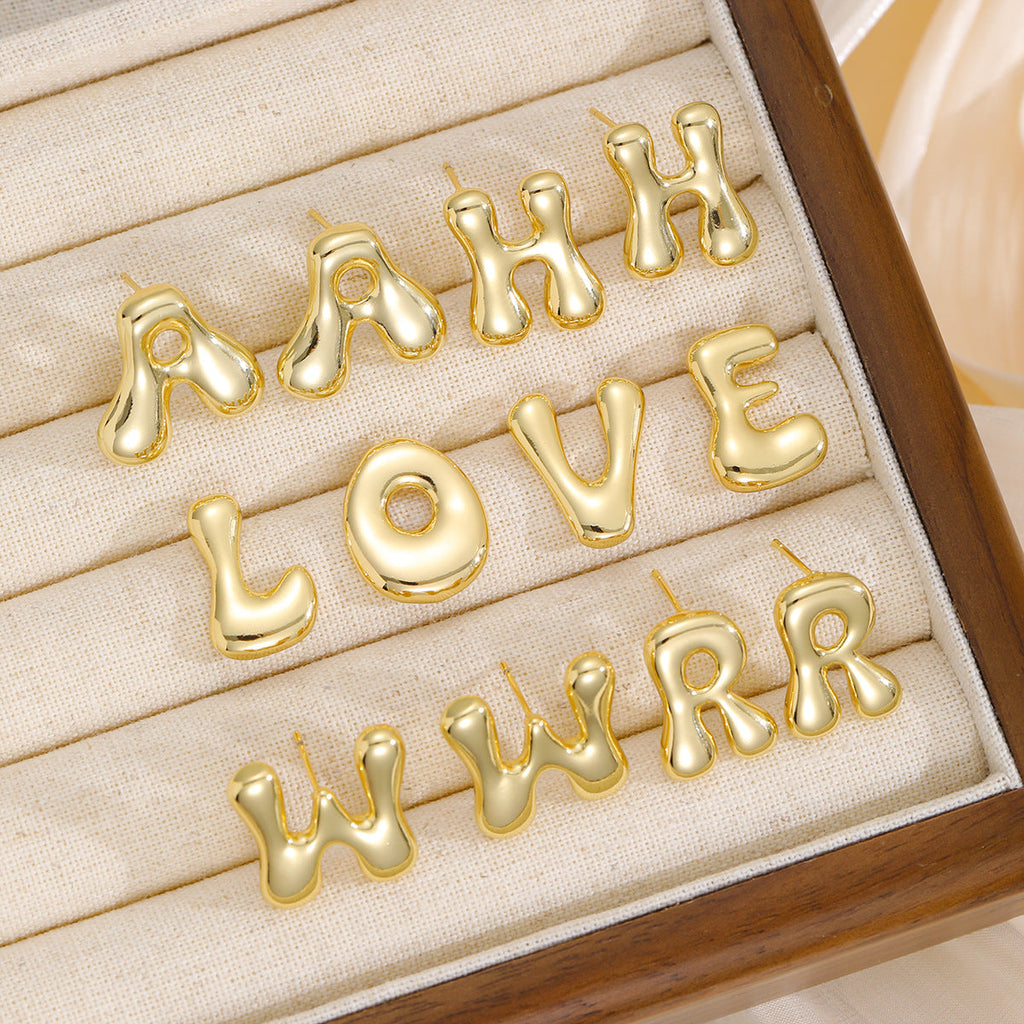 18K Gold Bubble Letter Earrings - Chic & Personalized Stud Style - Shopthatapp.ca