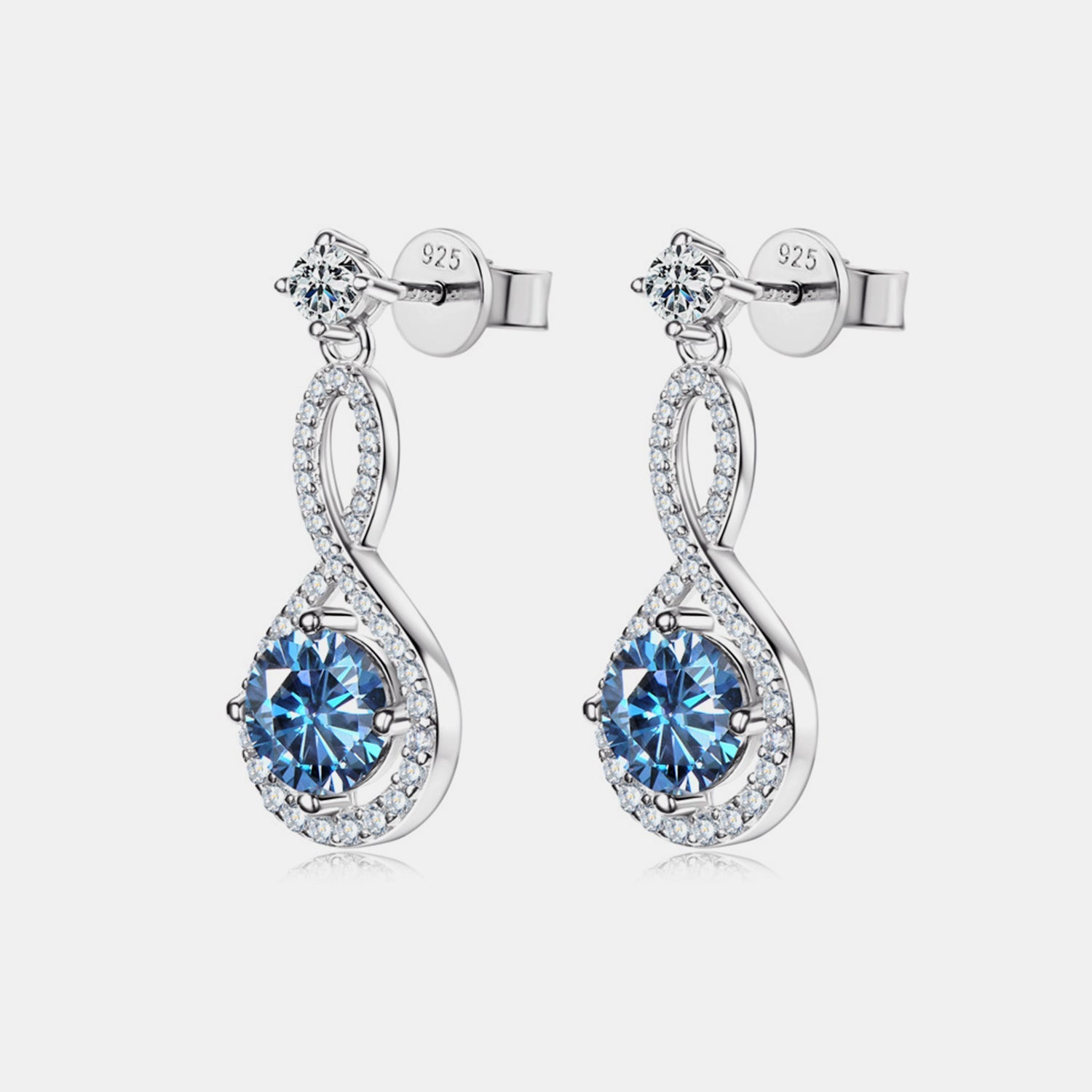 1 Carat Moissanite Silver Earrings in 925 Sterling Silver - Shopthatapp.ca