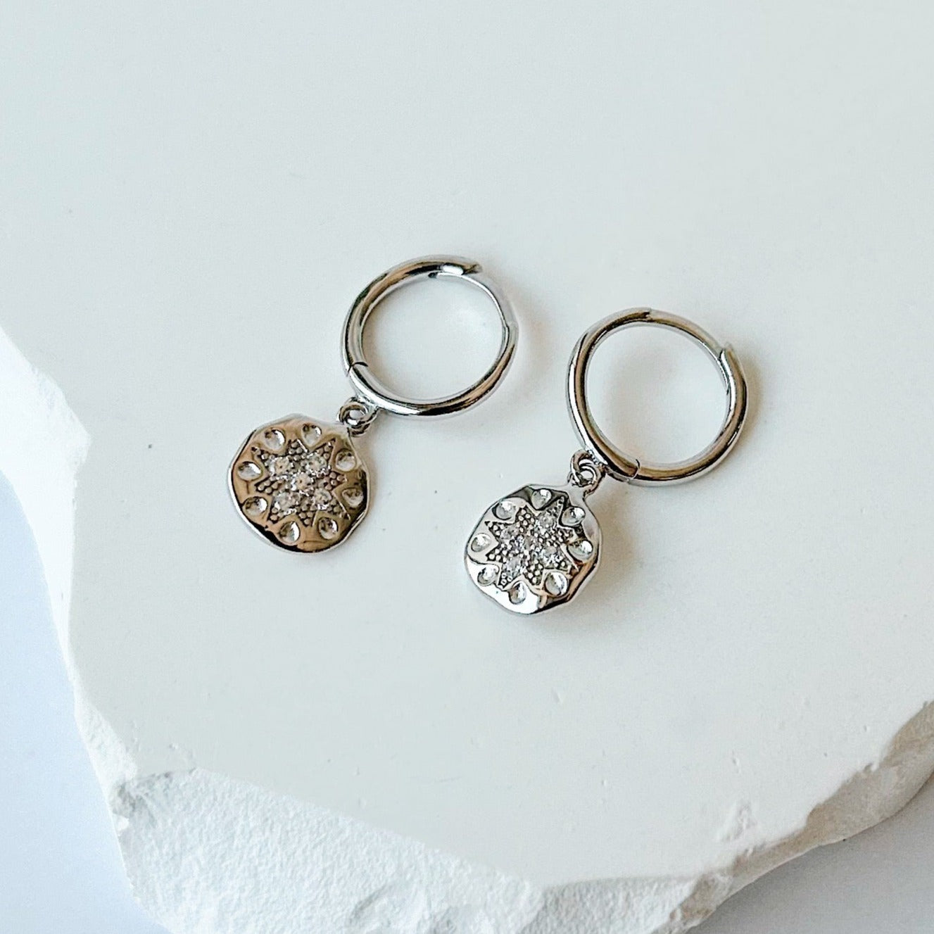 Dia - Www.Shopthatapp.ca
