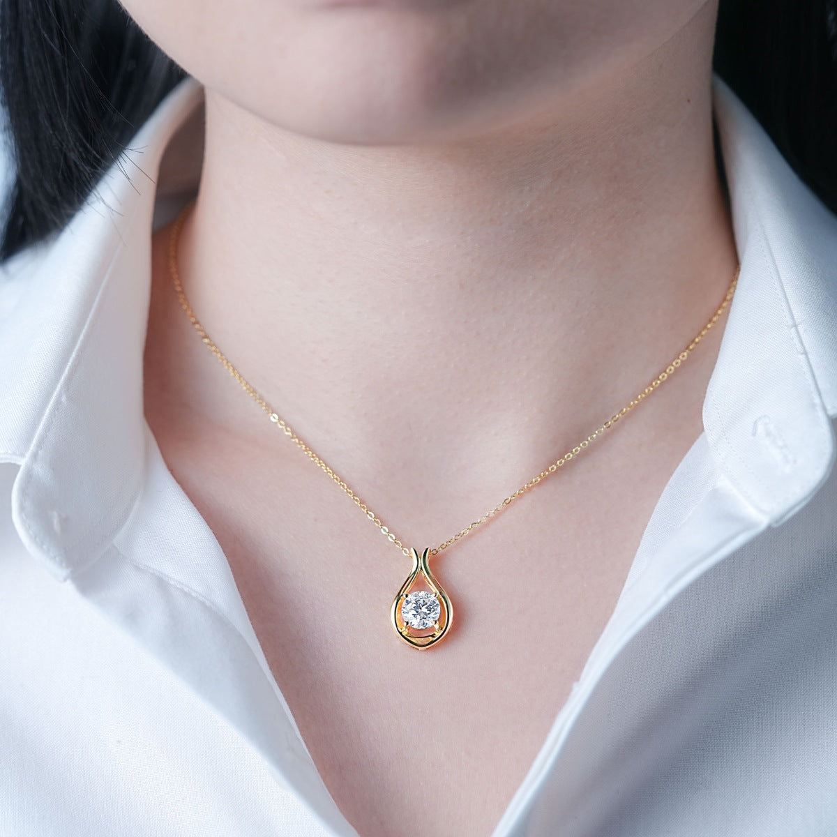 2 Carat Moissanite Necklace in 925 Sterling Silver Pendant - Shopthatapp.ca