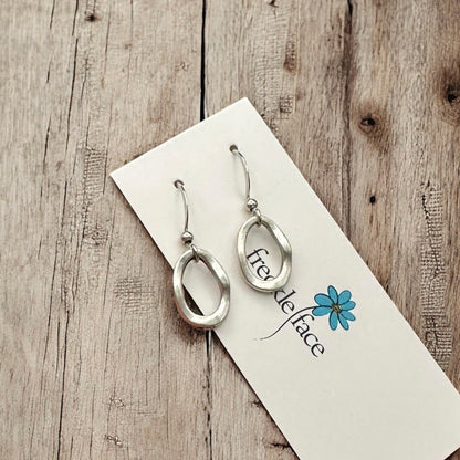 Wavy Hoop Drop Earrings – Matte Silver Asymmetrical Hoops, Hypoallergenic - Shopthatapp.ca