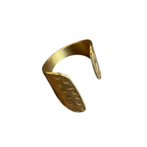 Beaten Cuff Ring - Gold Stainless Steel - Shopthatapp.ca