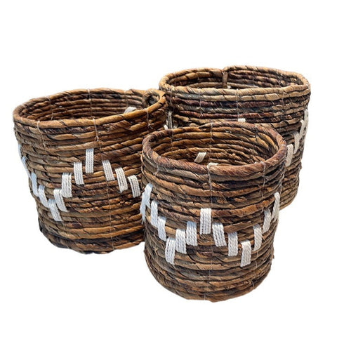 Banana Leaf Macrame Planter Basket - Eco-Friendly ZigZag Home Decor - Shopthatapp.ca