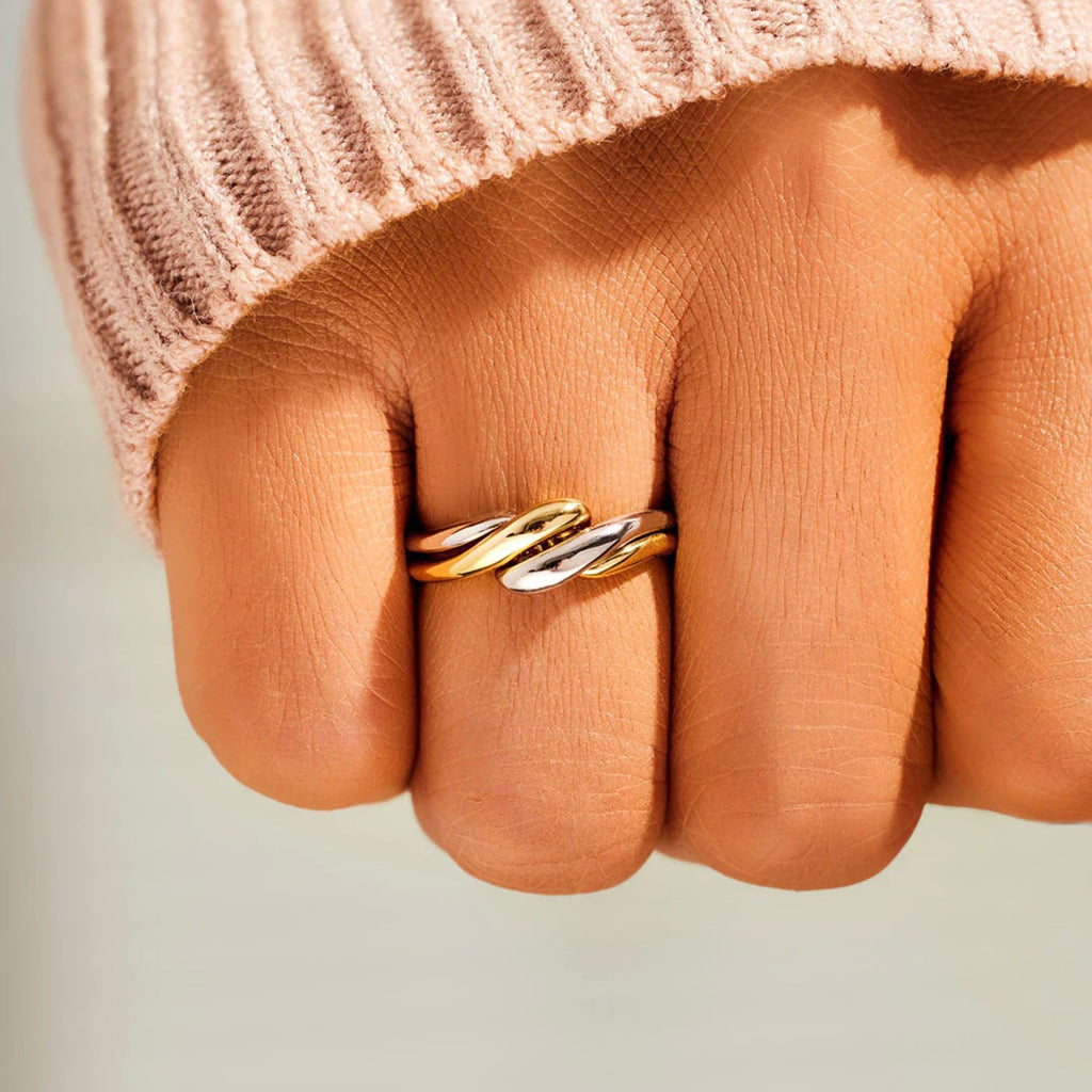 925 Sterling Silver Twisted Open Ring - Elegant 925 Sterling Silver Twisted Ring - Shopthatapp.ca