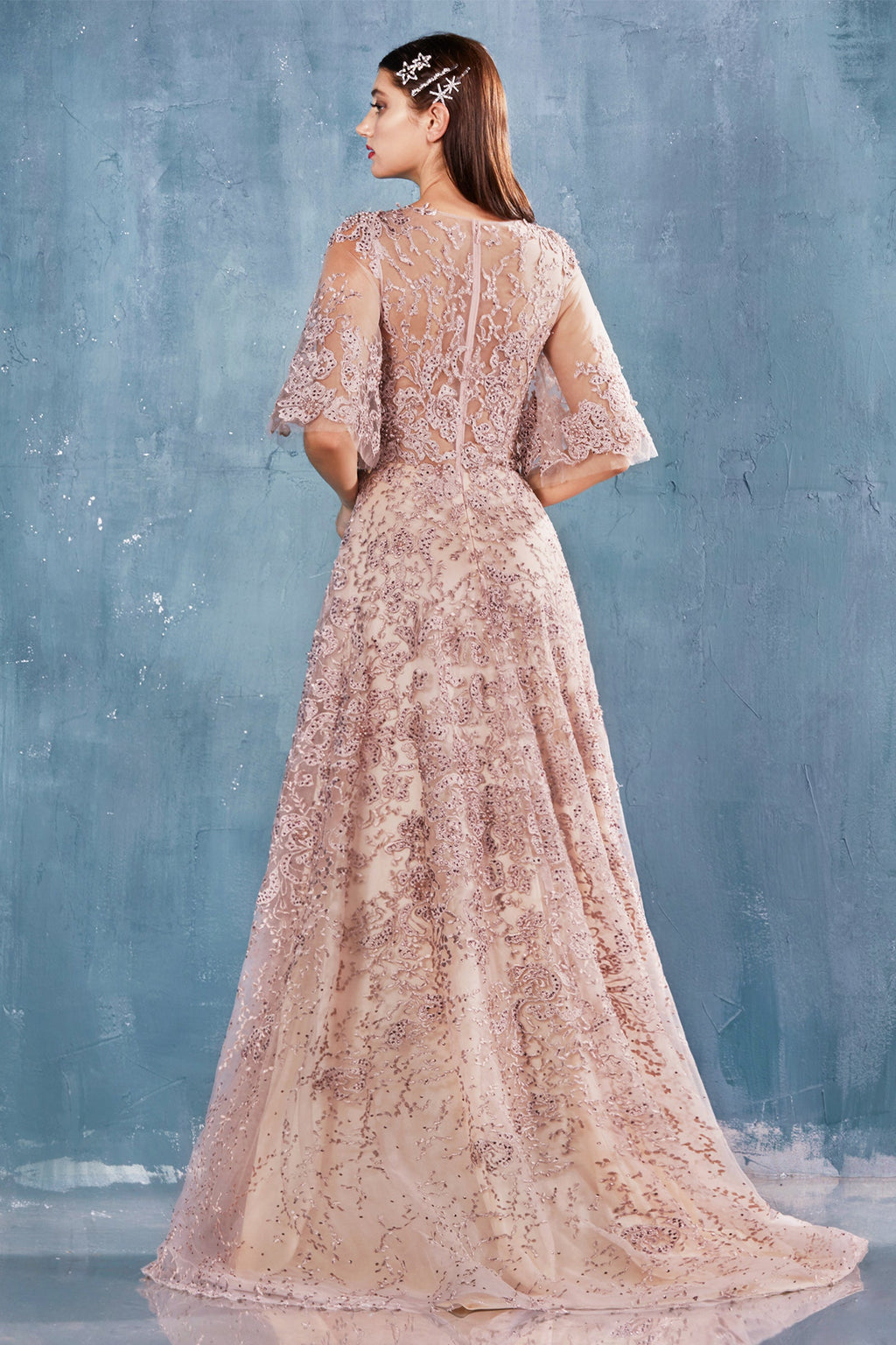 Doris Gown - Www.Shopthatapp.ca