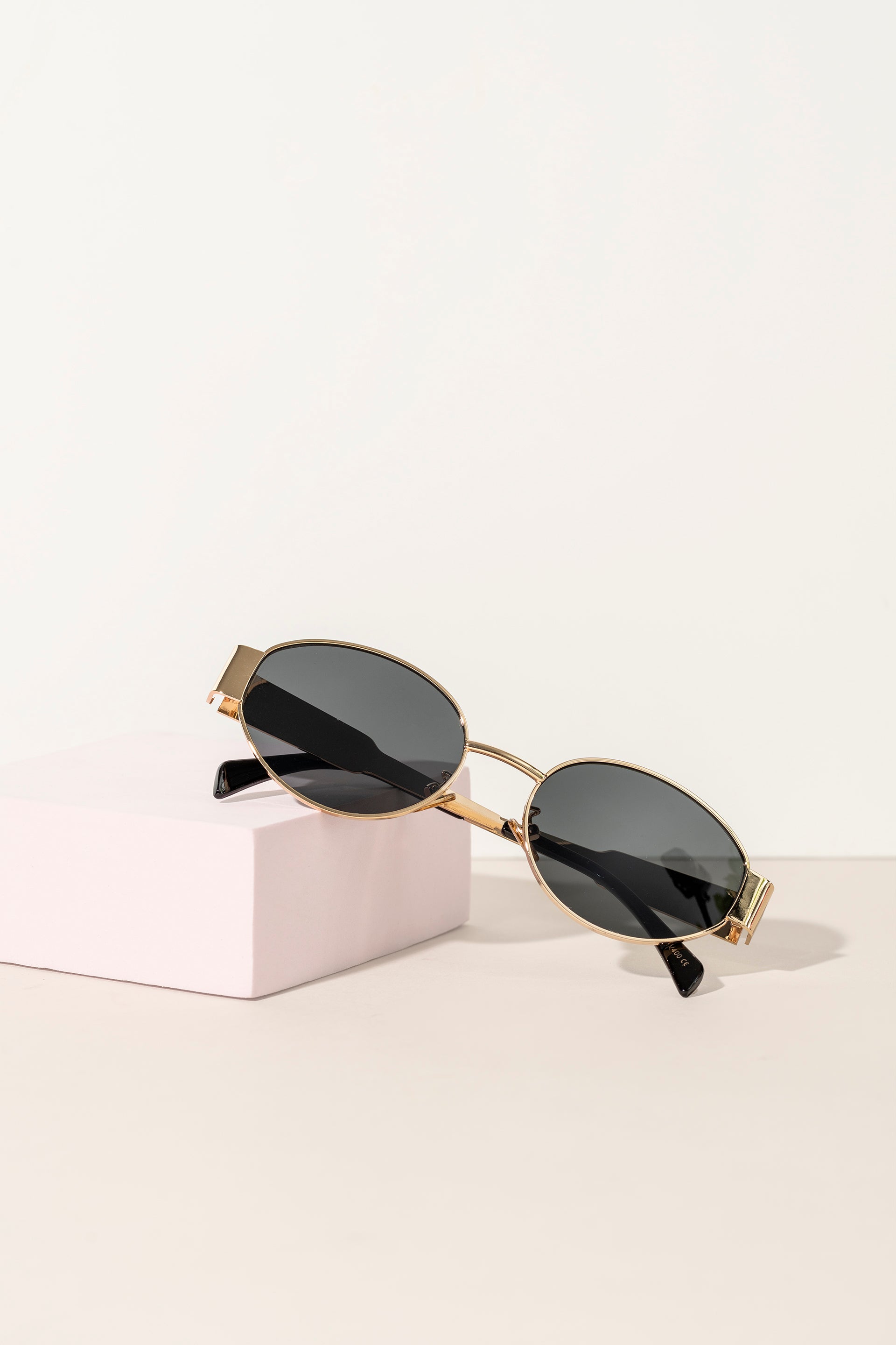 Venice Sunglasses for Stylish Sun Protection - Shopthatapp.ca