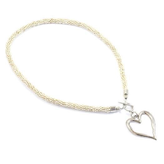 Short Beaded Heart Necklace with Open Heart Design - Shopthatapp.ca