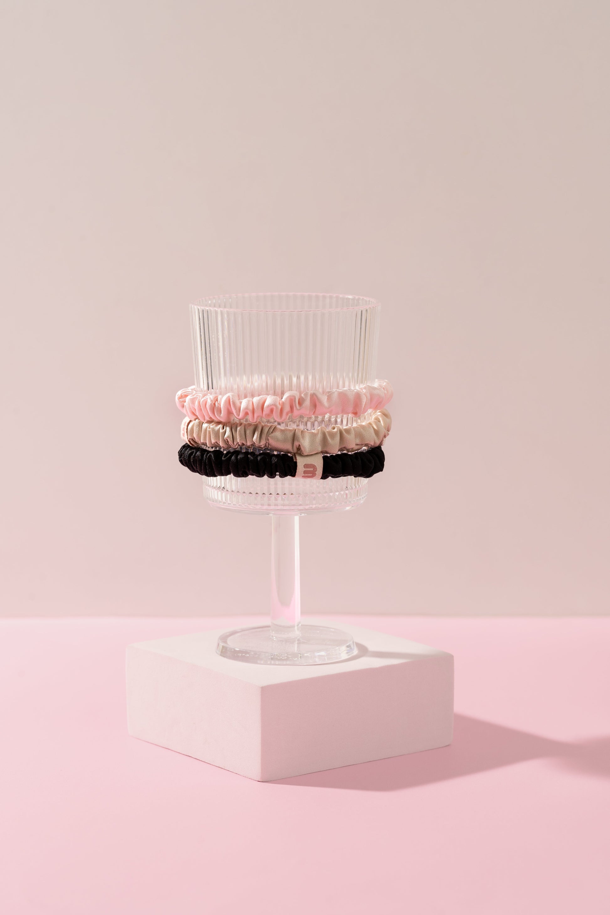 Slim Silk Scrunchie - Shopthatapp.ca