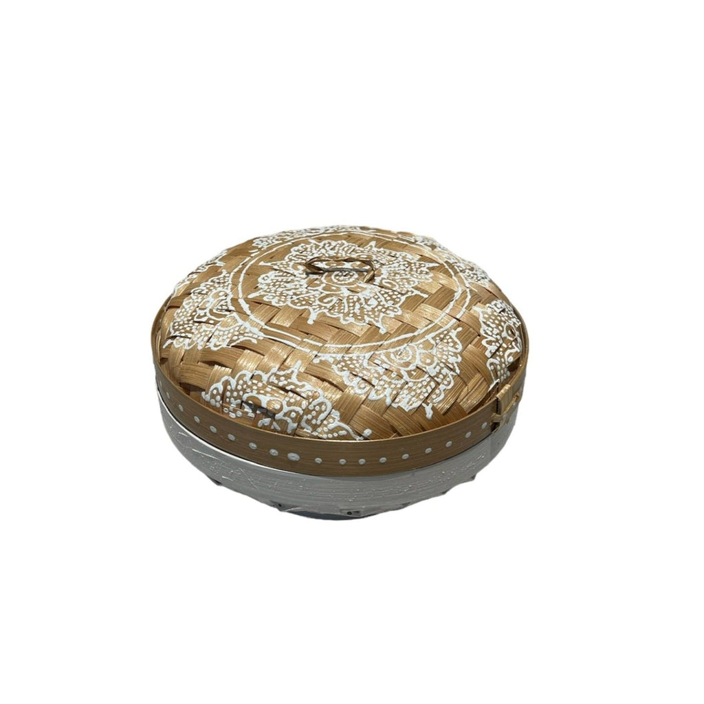 White Rattan Henna Box - Stylish Round Storage Solution - Shopthatapp.ca