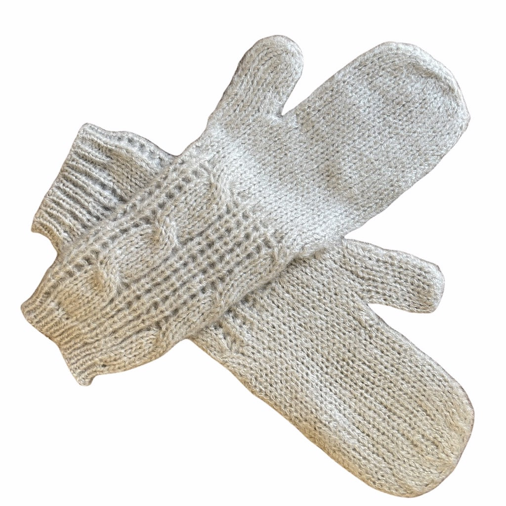 Cable Knit Mittens - Shopthatapp.ca
