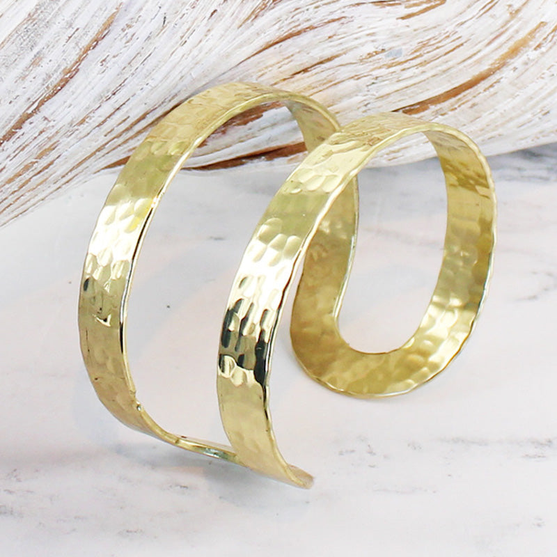 Gold Double Bar Metal Cuff - Stylish and Elegant Jewelry - Shopthatapp.ca