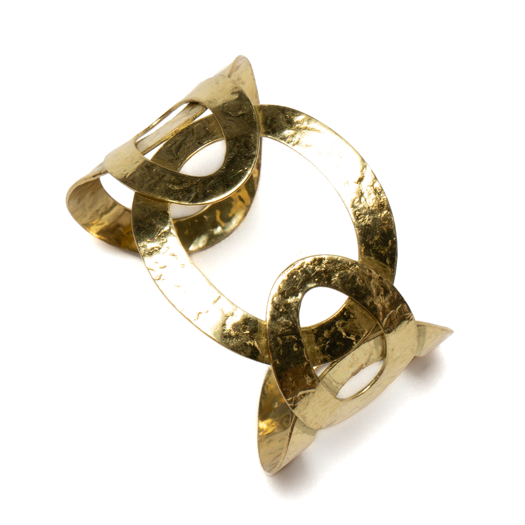 Oval Links Metal Cuff Gold for an Elegant Style - Shopthatapp.ca