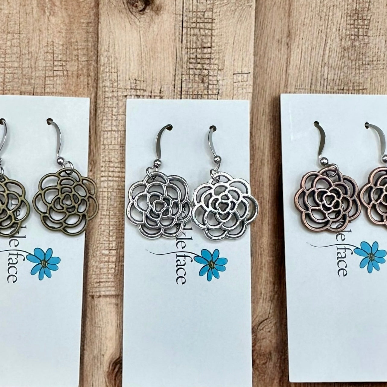 Rose Flower Earrings - Shopthatapp.ca