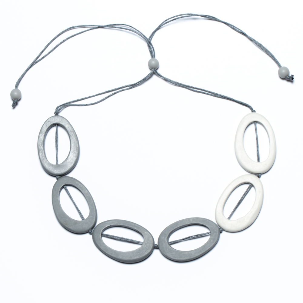 Resin Two Tone Hoop Necklace - Shopthatapp.ca