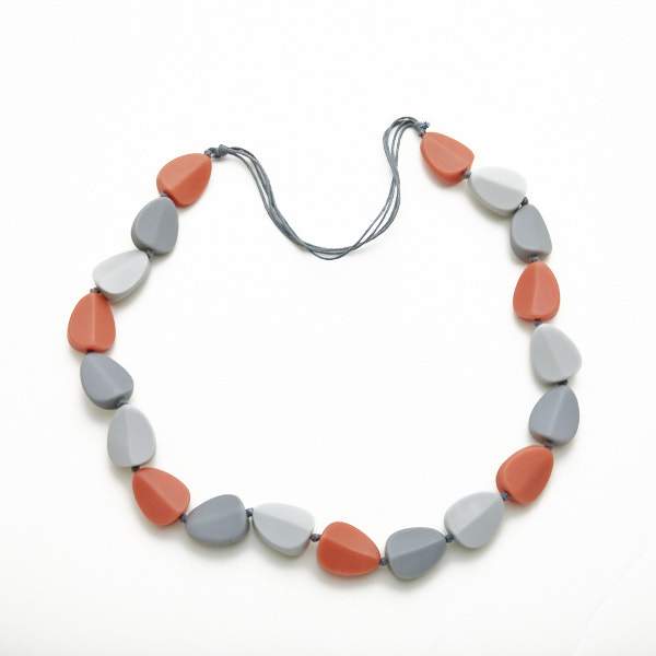 Long Resin Pebble Necklace - Shopthatapp.ca