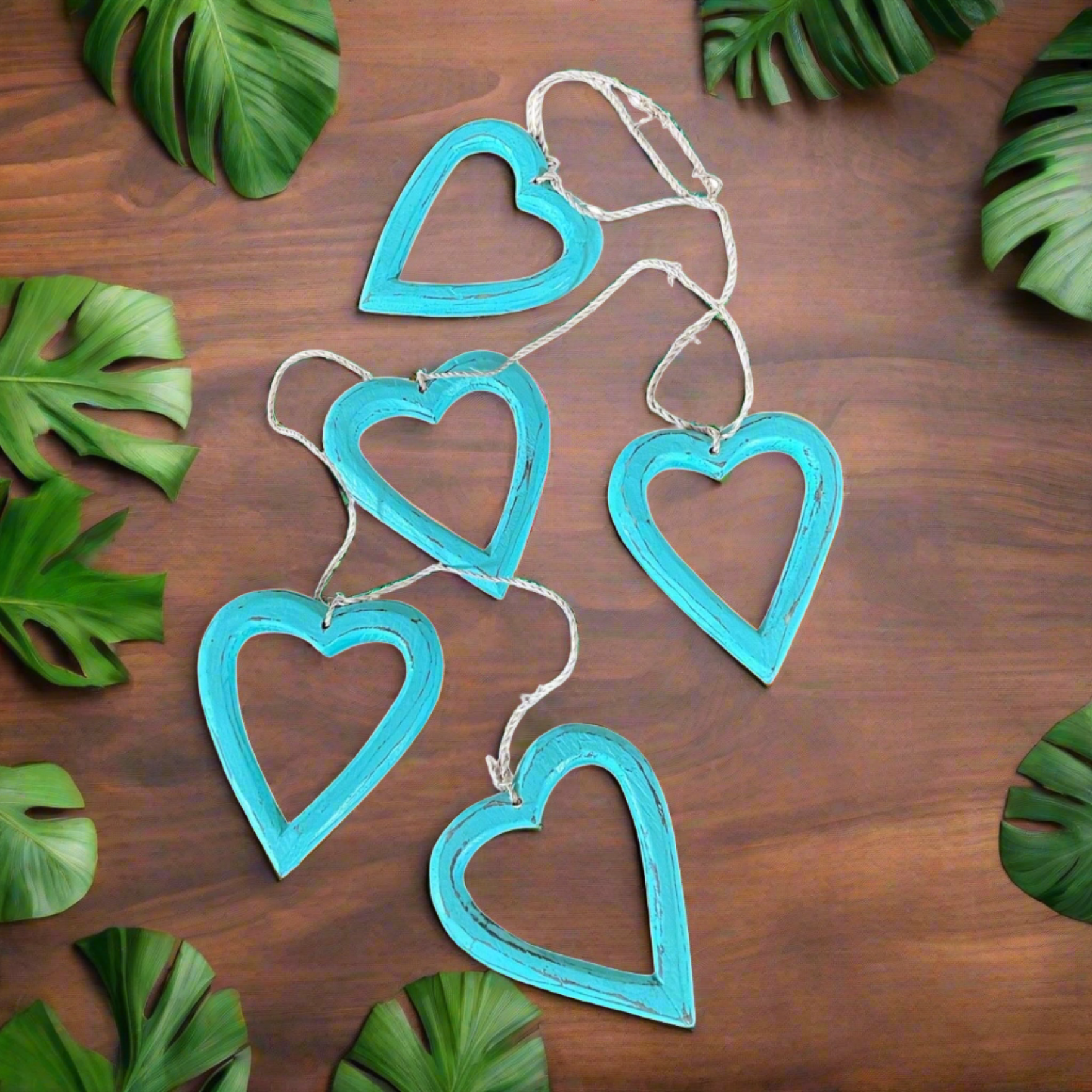 Hanging Wooden Heart Decorations - Beautiful String of Open Wooden Hearts - Shopthatapp.ca