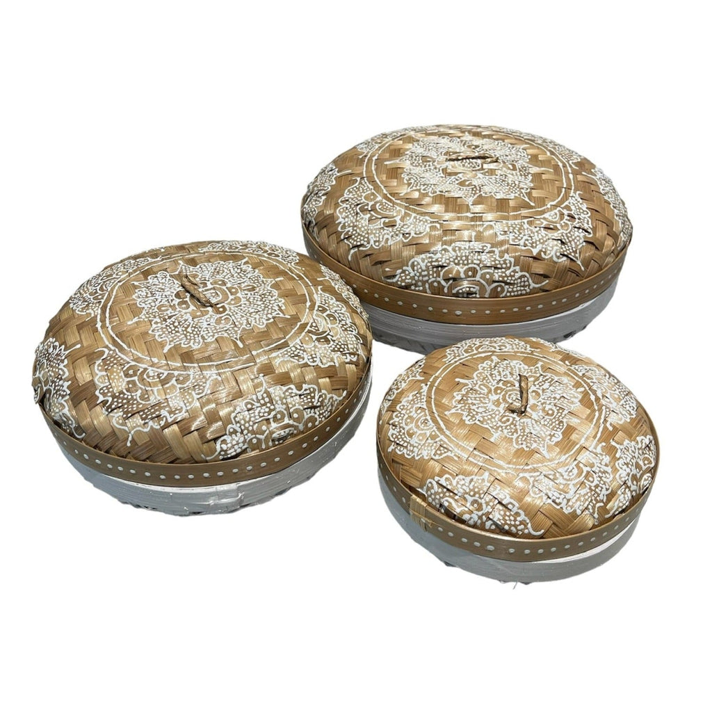 White Rattan Henna Box - Stylish Round Storage Solution - Shopthatapp.ca