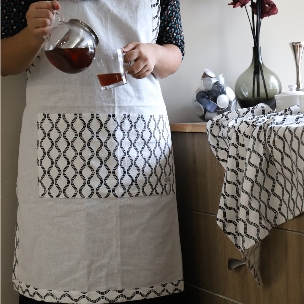 Designer B&W Flour Sack Aprons (3 Patterns) - Shopthatapp.ca