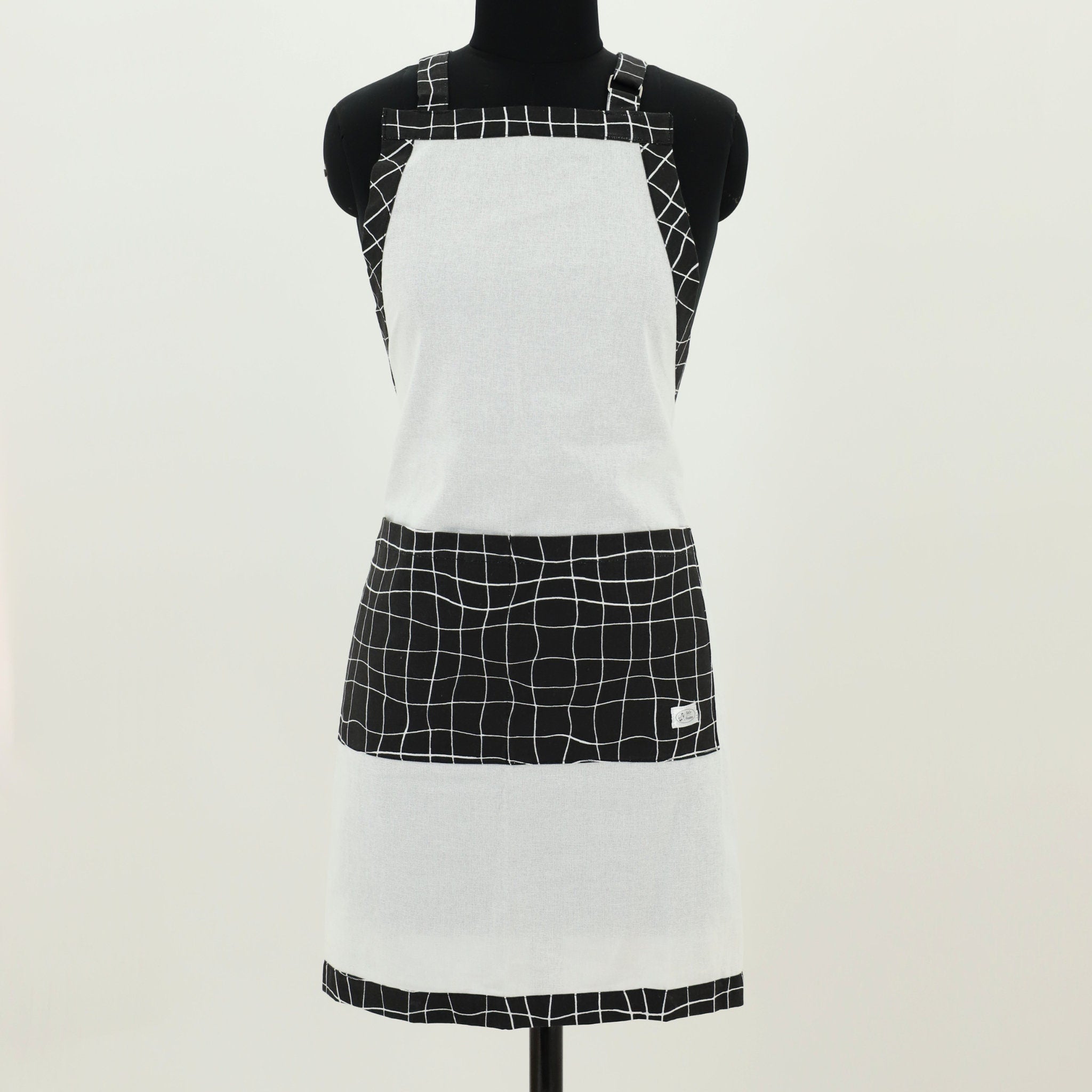 Designer B&W Flour Sack Aprons (3 Patterns) - Shopthatapp.ca