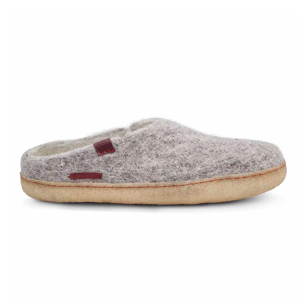 Indulge in Luxurious Wool Slippers for Ultimate Comfort and Style