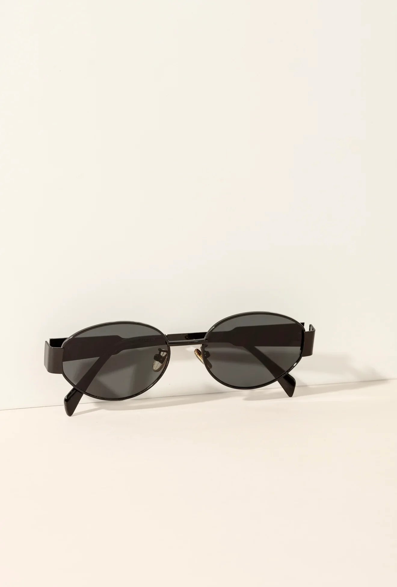Venice Sunglasses for Stylish Sun Protection - Shopthatapp.ca