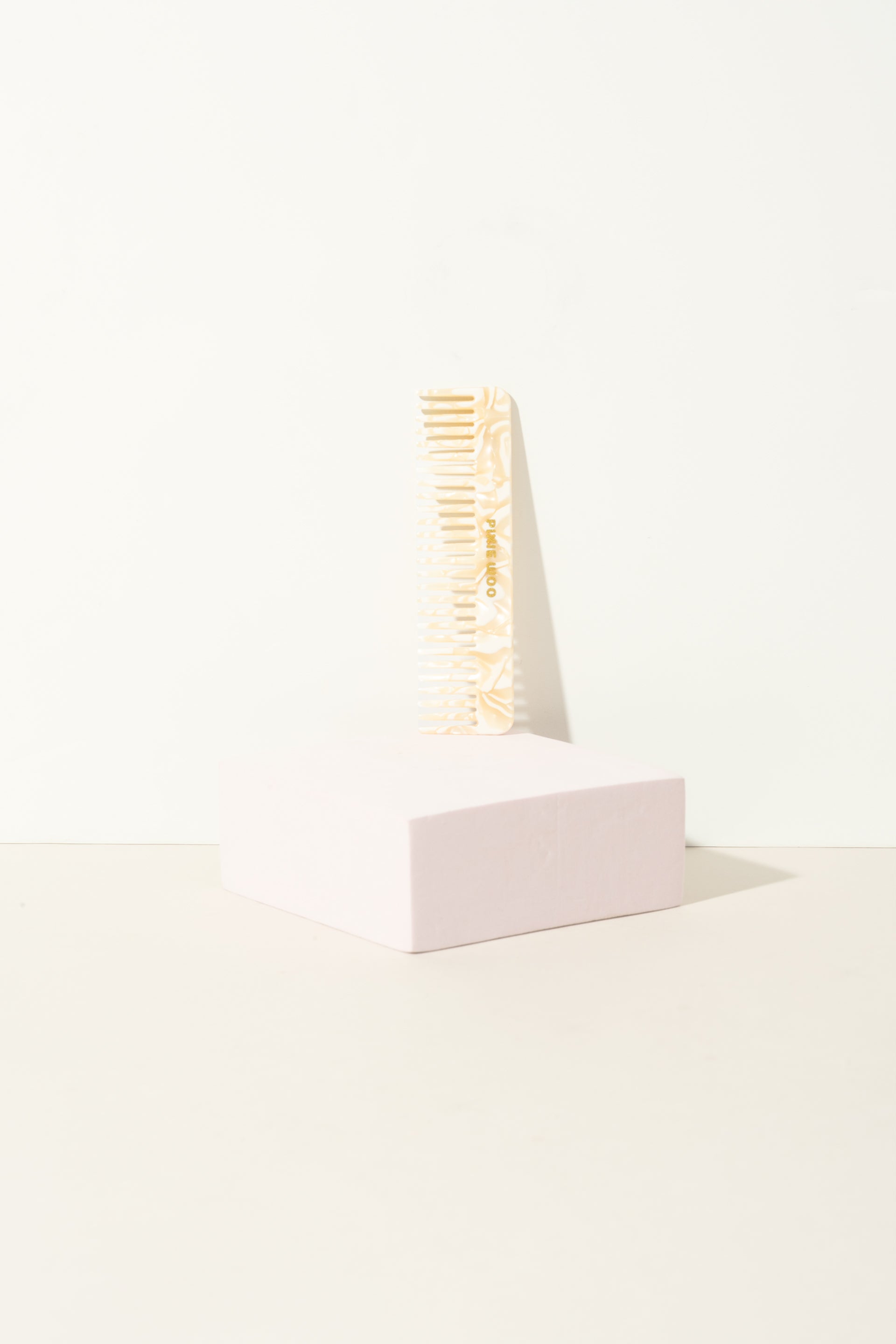 The Pocket Comb - Shopthatapp.ca