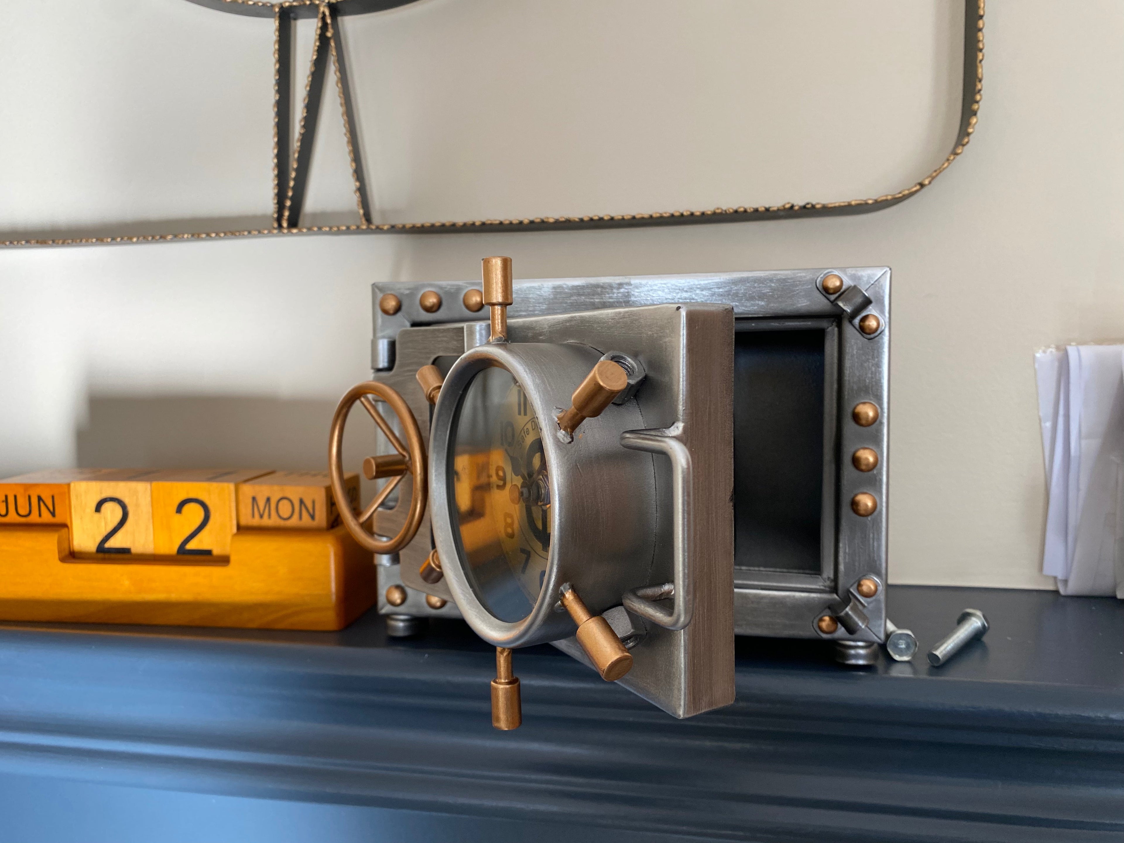 Nautical Table Clock Piggy Bank: Timekeeping Meets Whimsical Savings