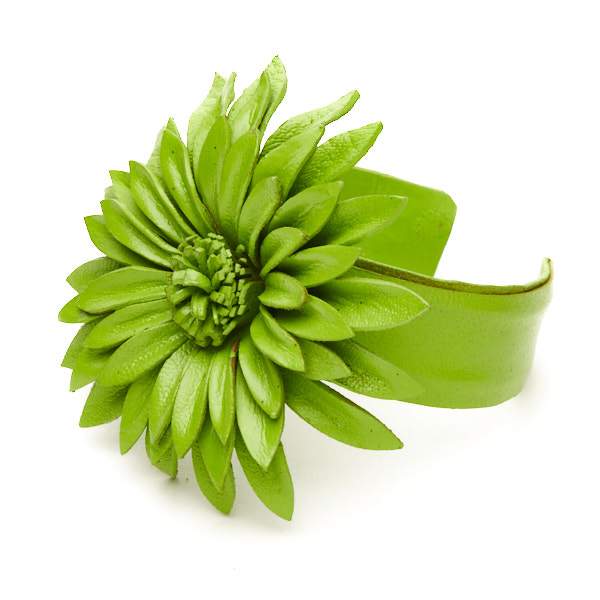 Leather Flower Cuff Bracelet - Handmade Floral Design in Genuine Leather - Shopthatapp.ca